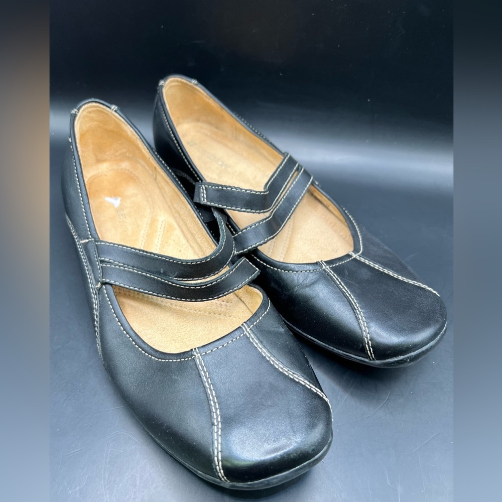 Naturalizer Black‎ Women's Flats, 9-1/2 M